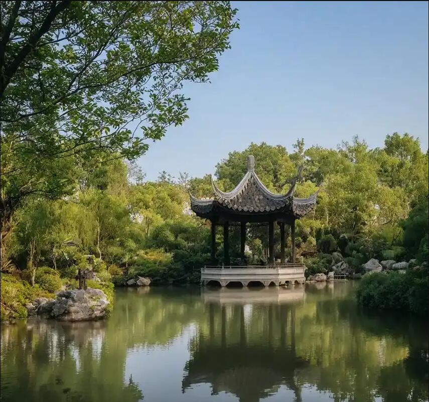 乐平纸鸳餐饮有限公司